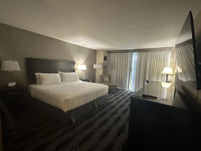 Grand Resort Hotel Room
